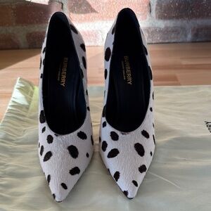 Burberry Dalmatian Print Calf Hair Ava Pumps - Black and White Size 37